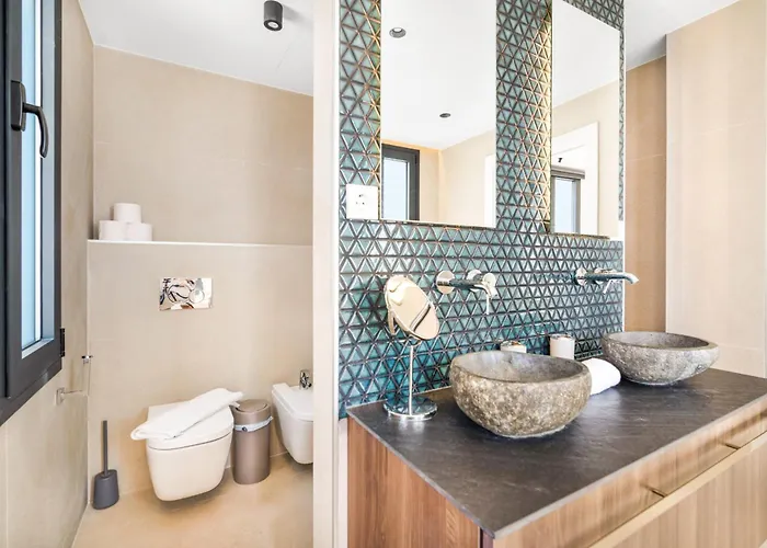 Bella By Finest Willa *